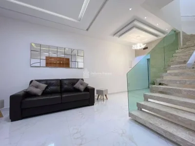 🏖️✨ SOBRADO MARAVILHOSO PRÓXIMO À PRAIA • 2 SUÍTES • 2 VAGAS • R$ 750 MIL ✨🏡