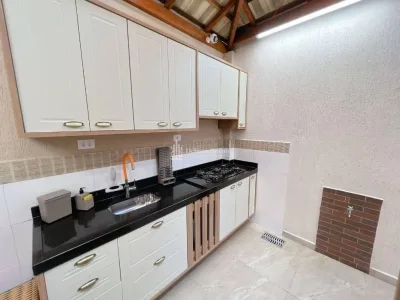 🏖️✨ SOBRADO MARAVILHOSO PRÓXIMO À PRAIA • 2 SUÍTES • 2 VAGAS • R$ 750 MIL ✨🏡