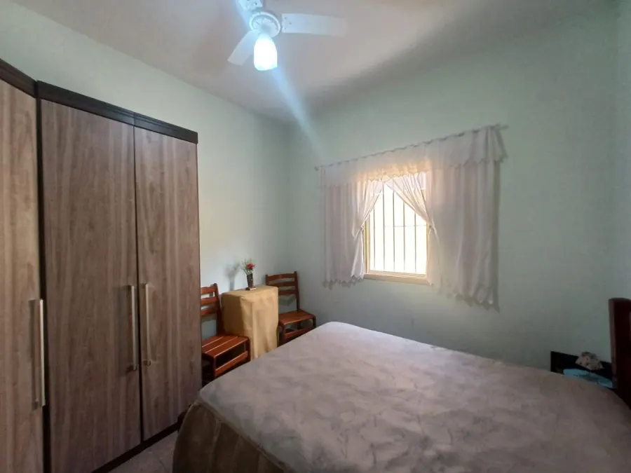 Casa 3 quartos no Tupi — foto 23