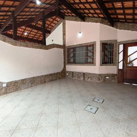 Casa 3 quartos no Vila Caiçara — foto 2