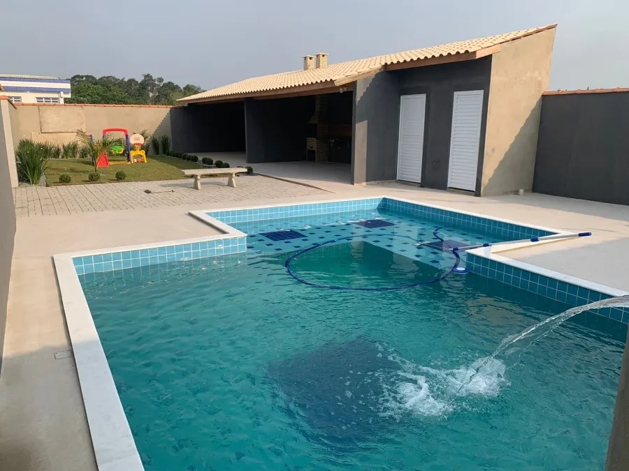 Sobrado 2 quartos no Balneário Itaguaí — foto 1