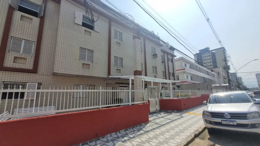 Studio no Guilhermina, pronto para morar