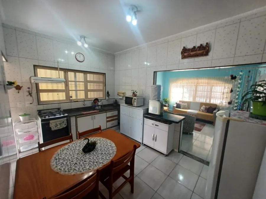 Casa 3 quartos no Tupi — foto 10