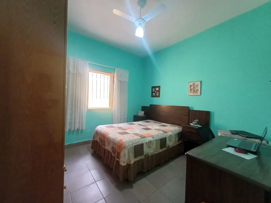 Casa 3 quartos no Tupi — foto 30