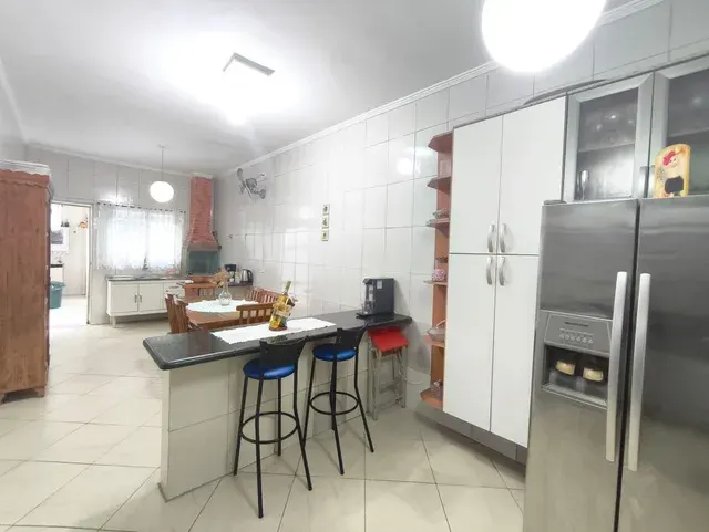 Casa 4 dorm. no Vila Caiçara, pronto para morar — foto 3