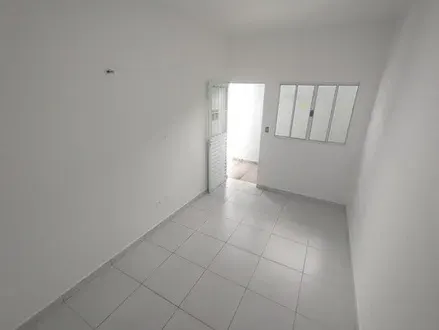 Casa 1 dorm. no Ribeirópolis, pronto para morar — foto 2