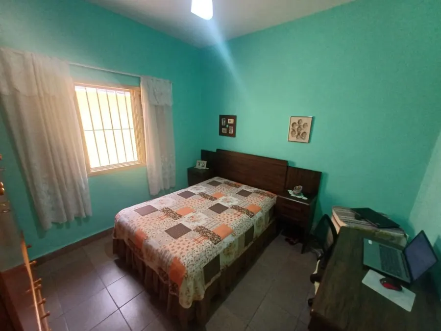 Casa 3 quartos no Tupi — foto 27
