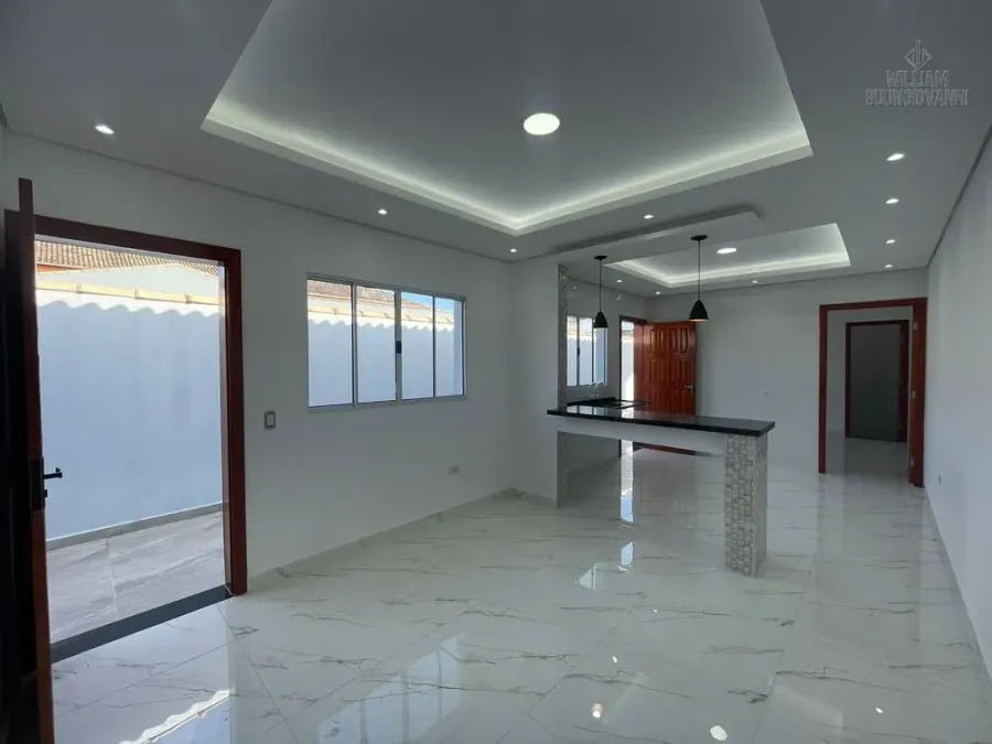 Casa 2 quartos em Mongaguá — foto 1