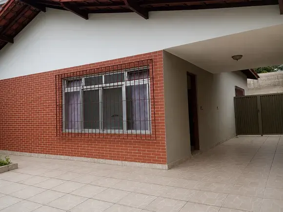 Casa 3 quartos no Solemar — foto 1