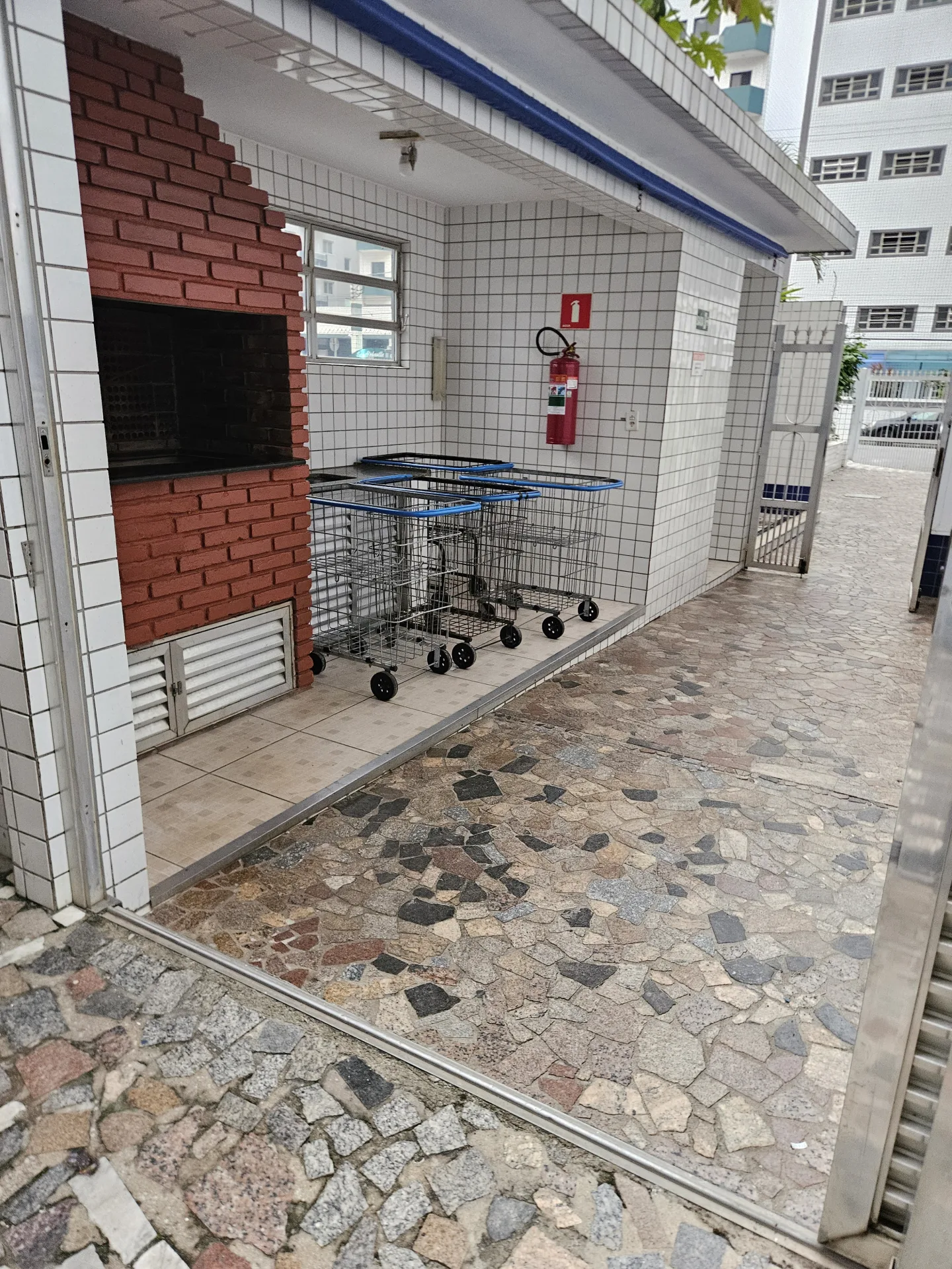 Apartamento Frente Mar Mirim - R$ 255 mil — foto 5