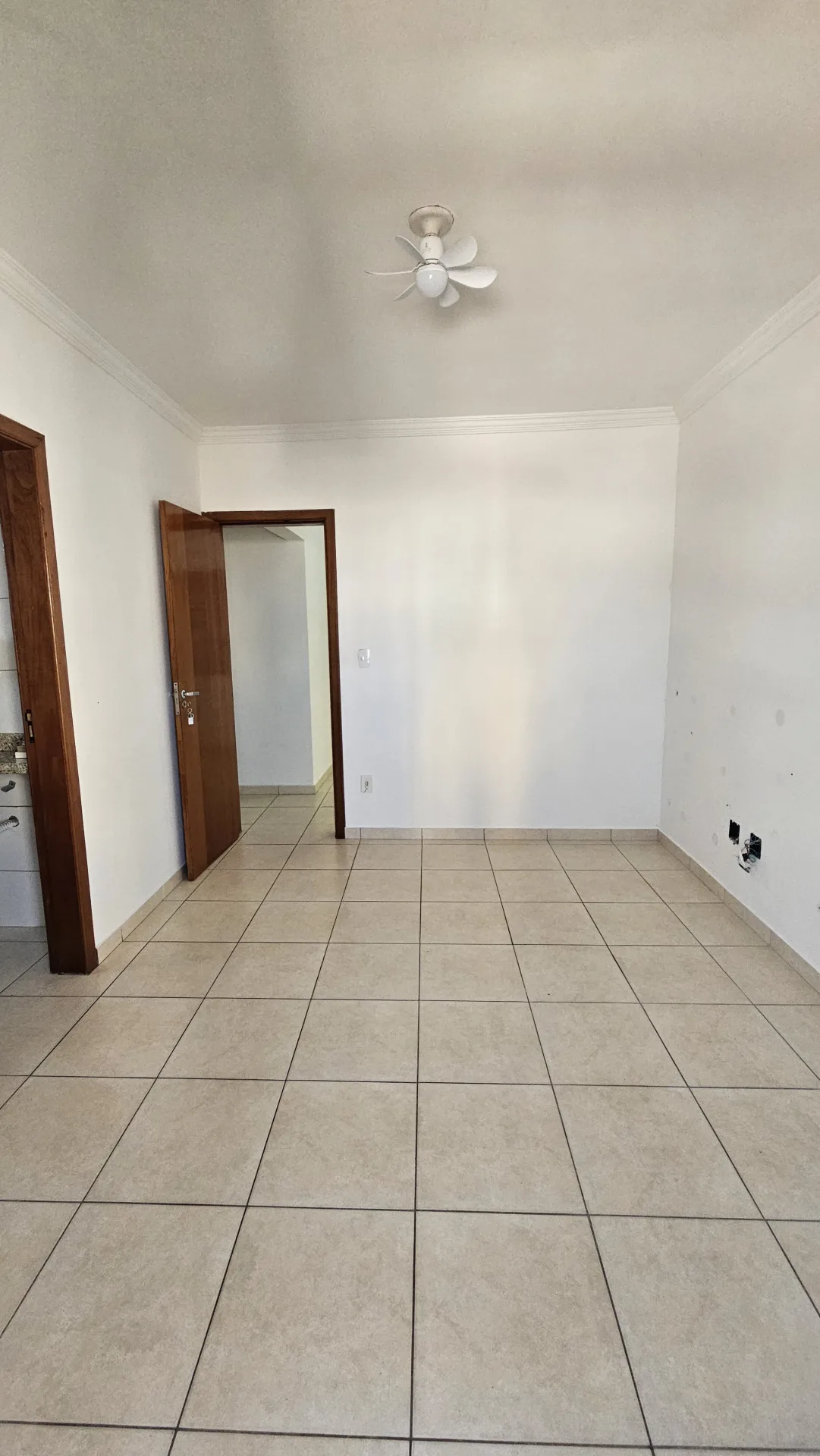 Apartamento Vista Mar Mirim - R$ 420 mil